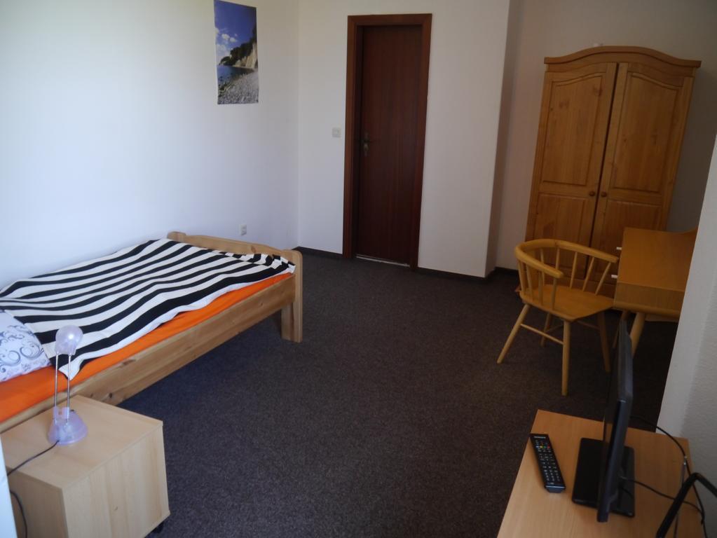 Pension Deichkrone Kleinensiel Экстерьер фото